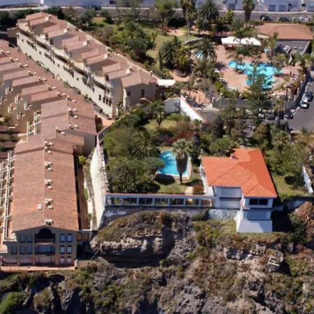 En Acantilado Con Terraza Y Vistas Inolvidables Al Mar Apartahotel Los Realejos