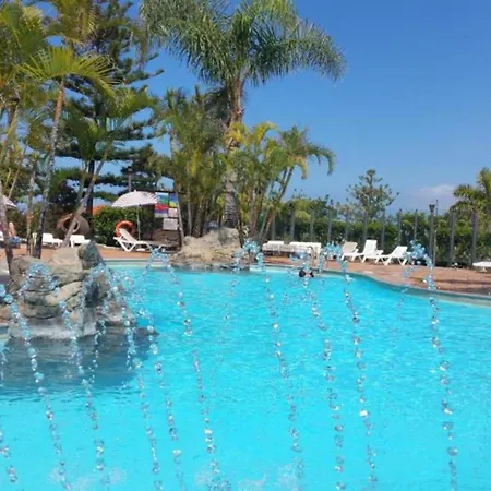 En Acantilado Con Terraza Y Vistas Inolvidables Al Mar Apartahotel *