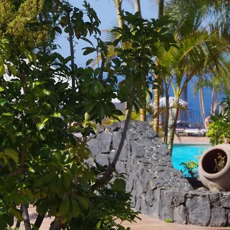 Apartamento En Acantilado Con Terraza Y Vistas Inolvidables Al Mar